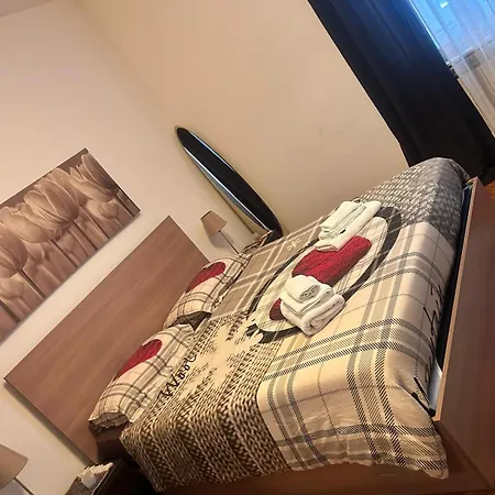 Casa Xenia Apartman *